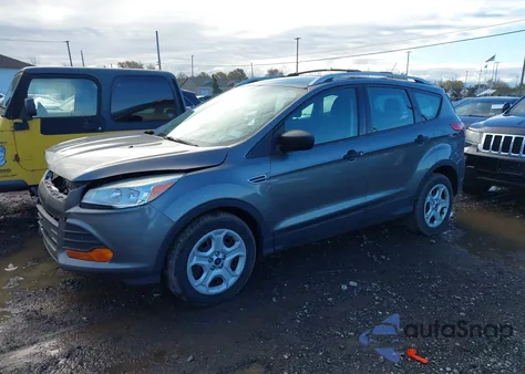2014 Ford Escape S z USA, uszkodzony, nr VIN 1FMCU0F73EUE55913